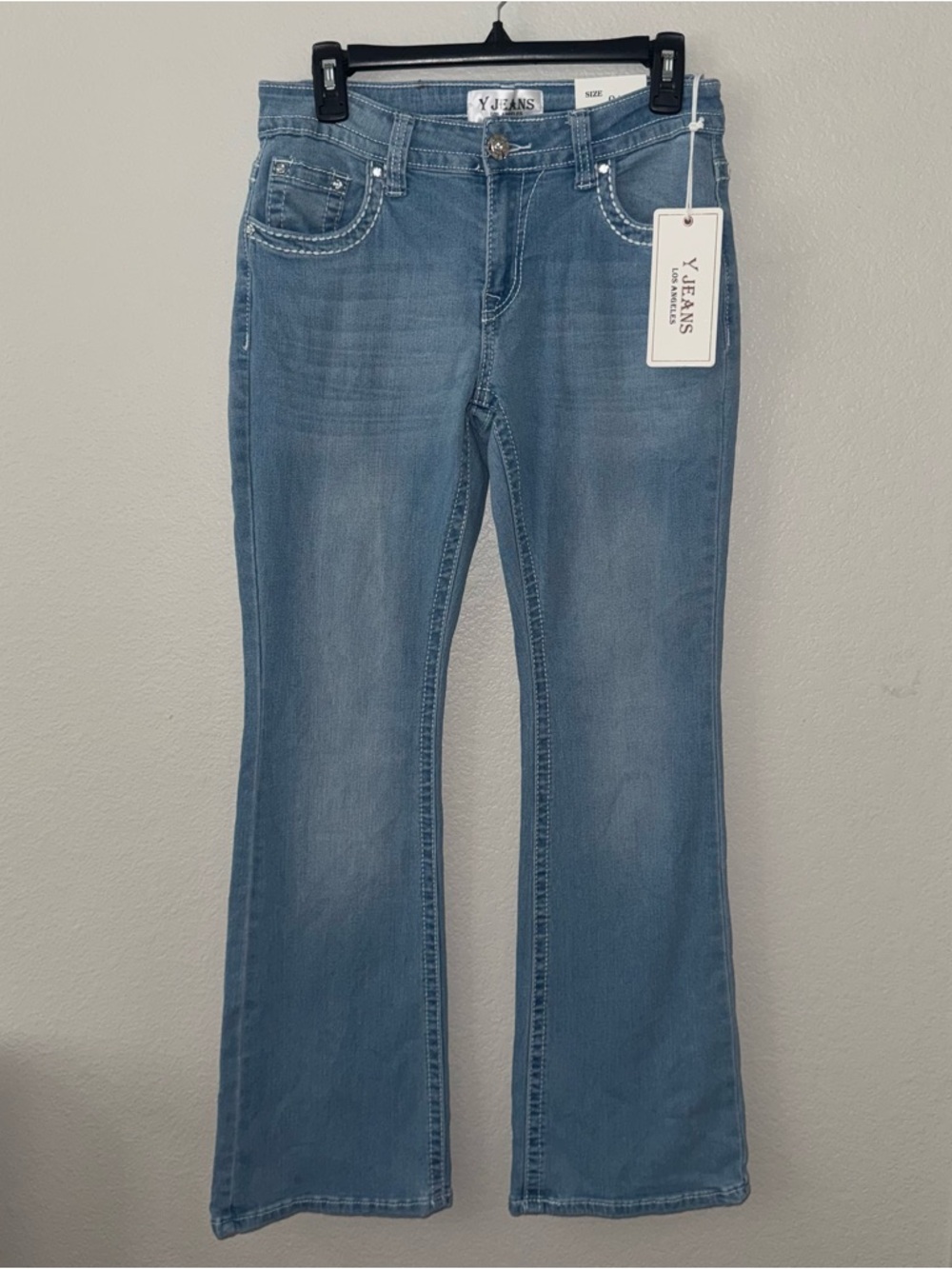 NWT Y Jeans Women's Light Blue Bootcut Jeans Rhinestone Cross Size 9/10